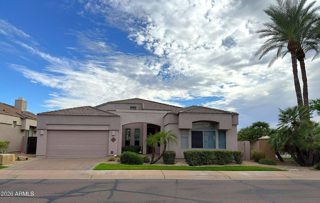 8607 E Tuckey Lane, Scottsdale, AZ 85250 — exterior