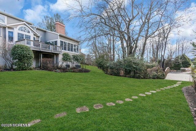 132 Silvermist Court, Little Silver, NJ 07739