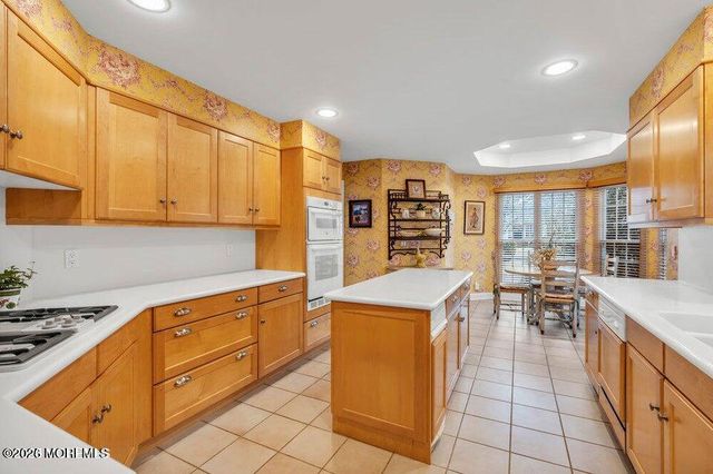 132 Silvermist Court, Little Silver, NJ 07739