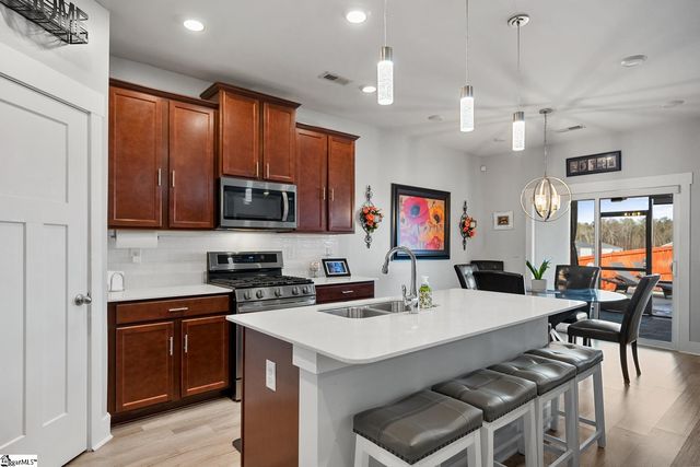 320 Fox Hollow Lane, Pelzer, SC 29669