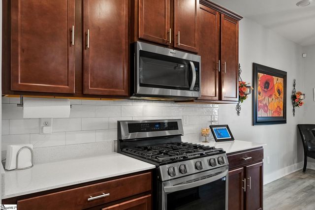 320 Fox Hollow Lane, Pelzer, SC 29669