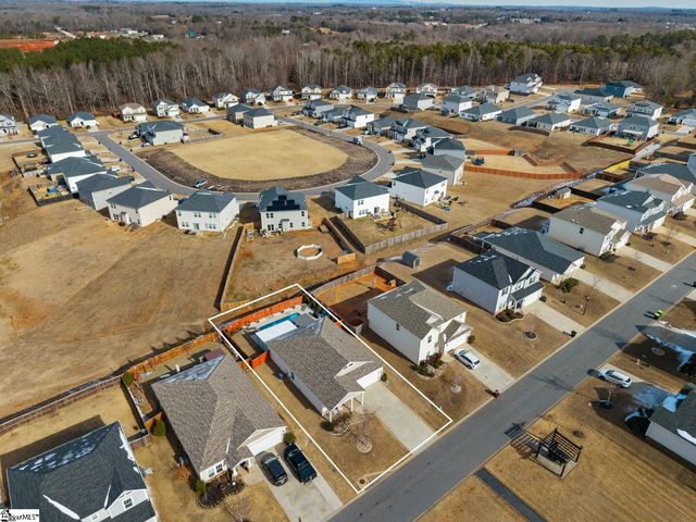 320 Fox Hollow Lane, Pelzer, SC 29669