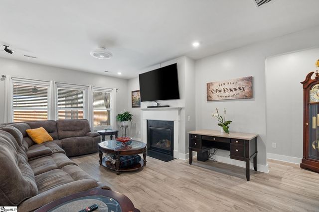 320 Fox Hollow Lane, Pelzer, SC 29669