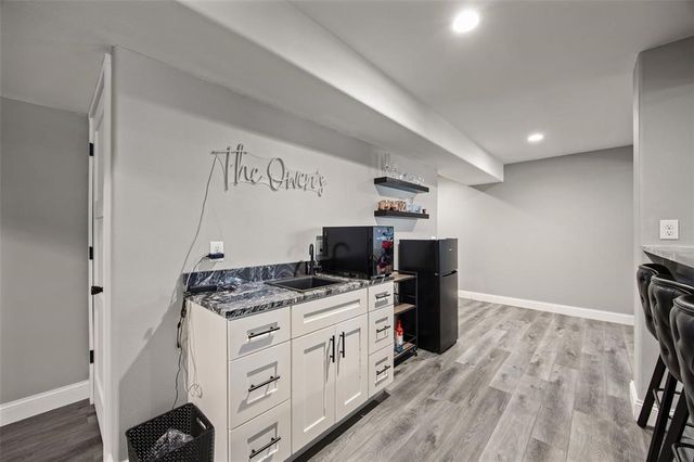 1698 Foxborough Drive, Marion, IA 52302