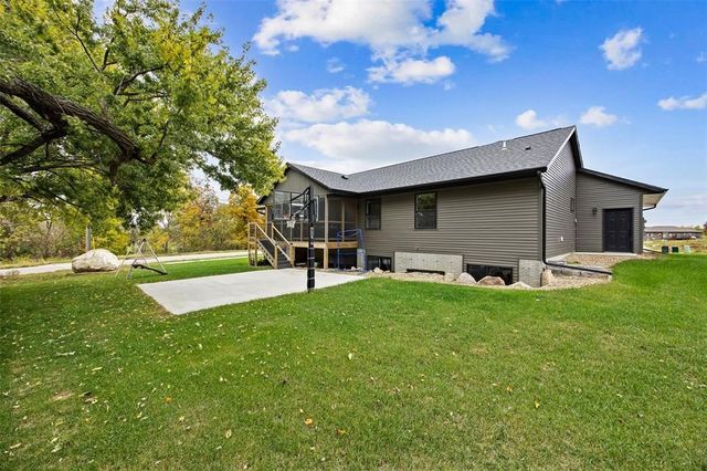 1698 Foxborough Drive, Marion, IA 52302