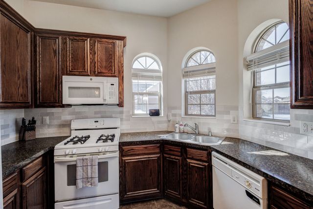 2805 Wicker Way, Denton, TX 76209