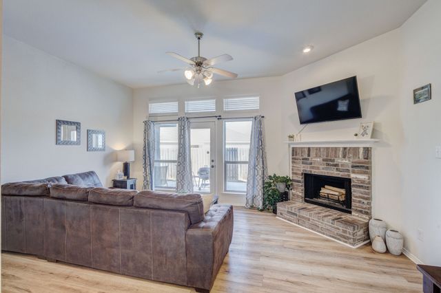 2805 Wicker Way, Denton, TX 76209