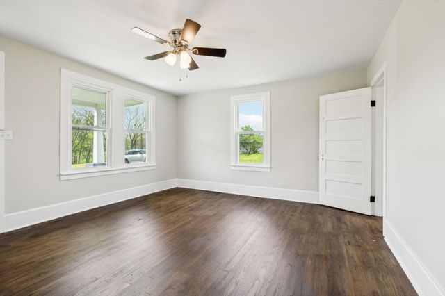 57 Young Branch Rd, Dixon Springs, TN 37057