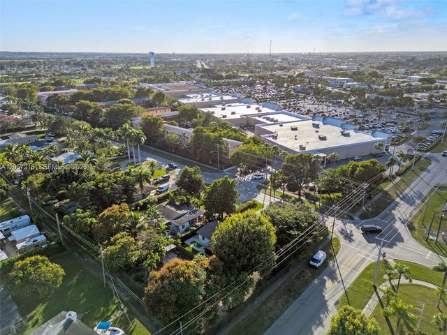1075 NE 12 Avenue 1075, Homestead, FL 33030