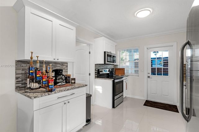 1075 NE 12 Avenue 1075, Homestead, FL 33030