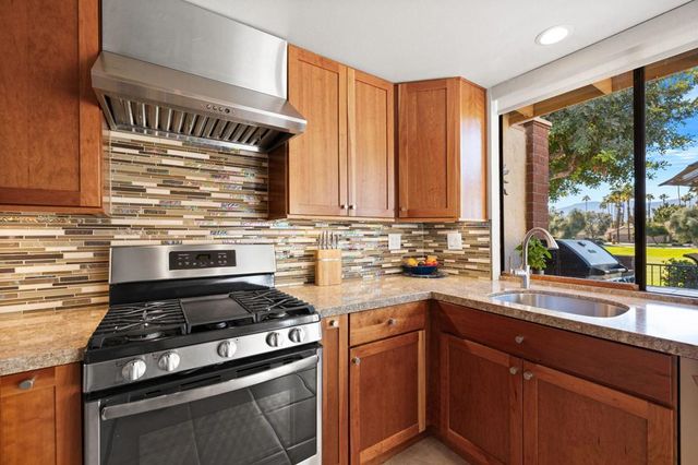 259 San Remo Street, Palm Desert, CA 92260