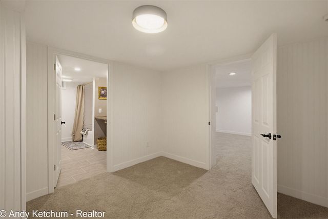 315 W 40th Street, Holland, MI 49423