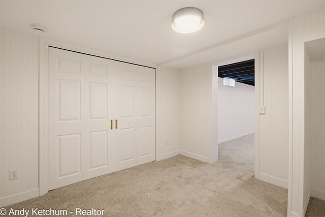 315 W 40th Street, Holland, MI 49423
