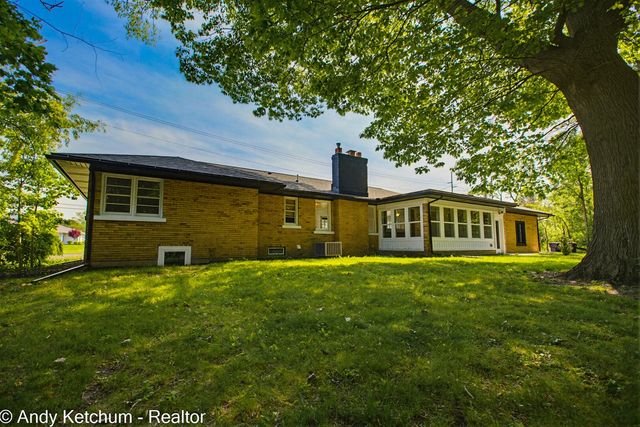 315 W 40th Street, Holland, MI 49423