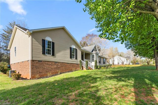 2506 Megan Drive, Ramseur, NC 27316
