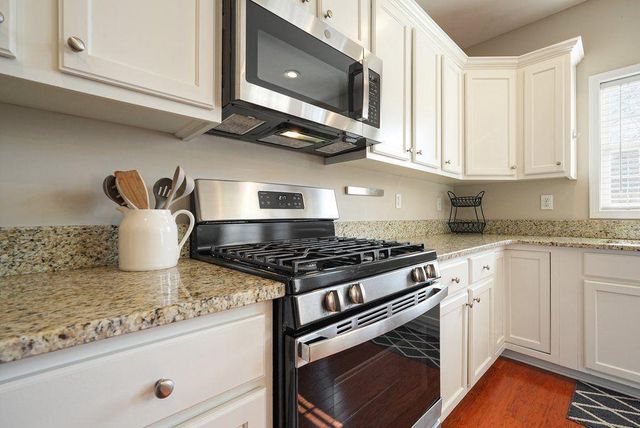 3803 Waters Edge Trail, Roswell, GA 30075