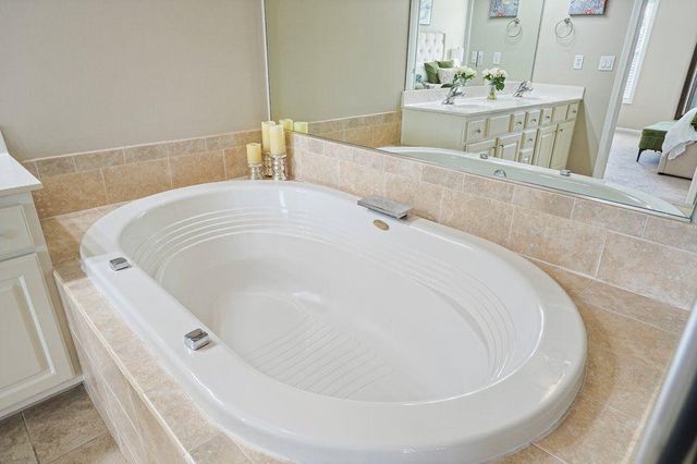 3803 Waters Edge Trail, Roswell, GA 30075