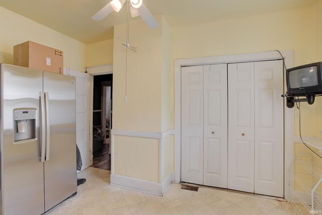 900 E Blackford Avenue, Evansville, IN 47713