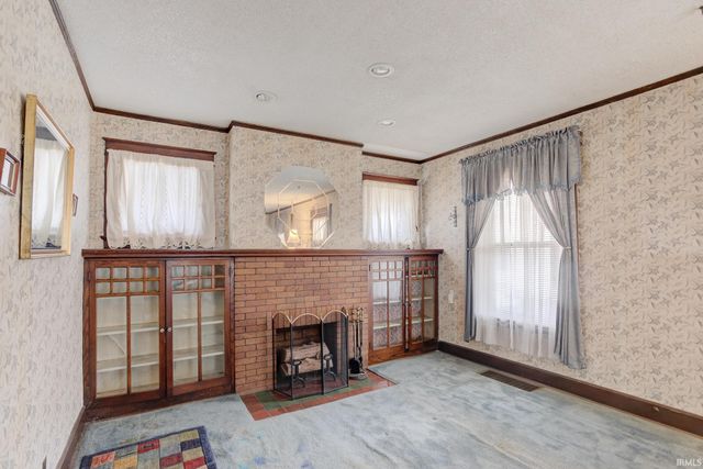 900 E Blackford Avenue, Evansville, IN 47713