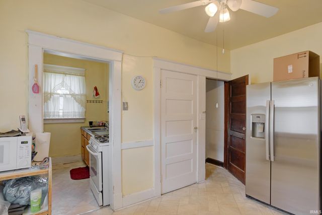 900 E Blackford Avenue, Evansville, IN 47713