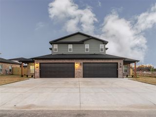 511 Cosmos Street, Centerton, AR 72719