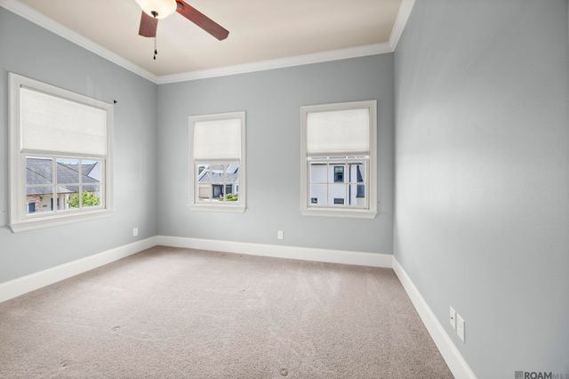 8164 Willow Grove Blvd, Baton Rouge, LA 70810