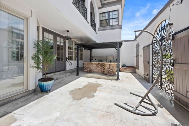 8164 Willow Grove Blvd, Baton Rouge, LA 70810