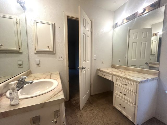920 Brandyn Place, Paris, TX 75462