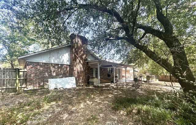 920 Brandyn Place, Paris, TX 75462