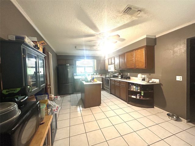920 Brandyn Place, Paris, TX 75462