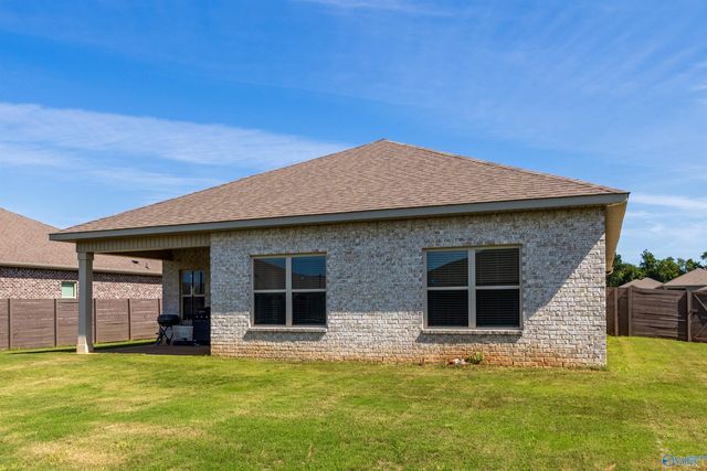 322 Jackson Point Circle, Huntsville, AL 35811