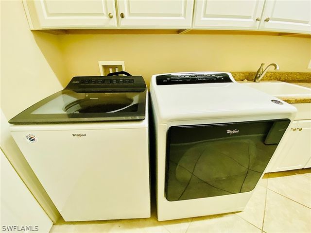 8527 Palacio TER N, Naples, FL 34114