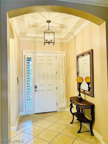 8527 Palacio TER N, Naples, FL 34114