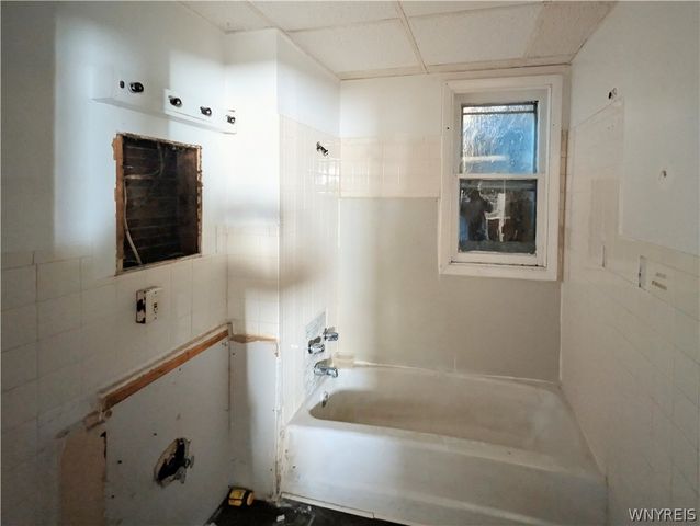 108 Roebling Avenue, Buffalo, NY 14215