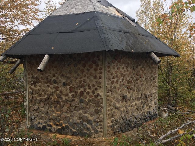 5280 S Horseshoe Lake Road, Big Lake, AK 99652