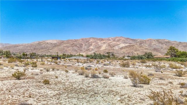 5 Dillon, Sky Valley, CA 92241