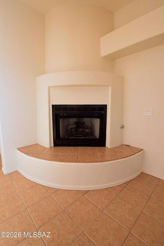 8167 W Circulo De Los Morteros, Tucson, AZ 85743