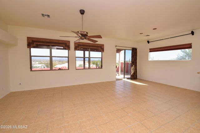 8167 W Circulo De Los Morteros, Tucson, AZ 85743