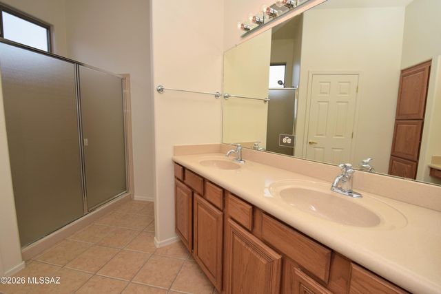 8167 W Circulo De Los Morteros, Tucson, AZ 85743
