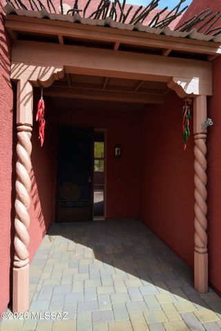 8167 W Circulo De Los Morteros, Tucson, AZ 85743