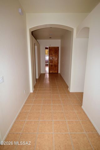 8167 W Circulo De Los Morteros, Tucson, AZ 85743