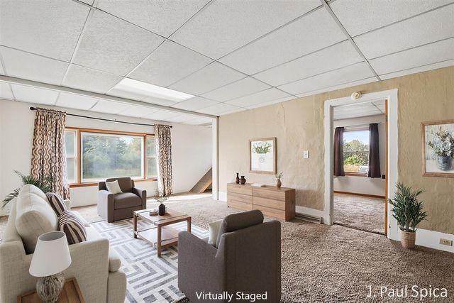 2235 17 Mile Road, Kent City, MI 49330