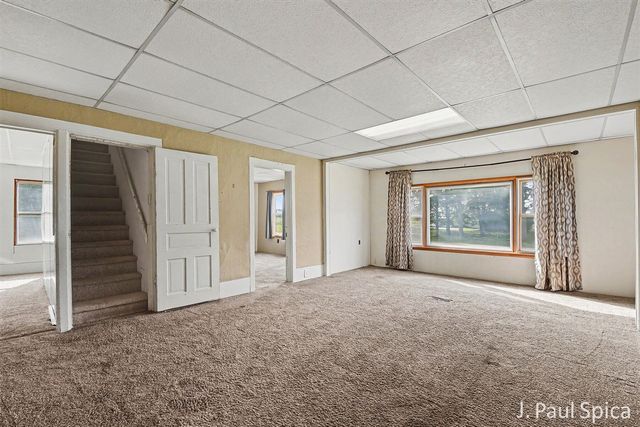 2235 17 Mile Road, Kent City, MI 49330