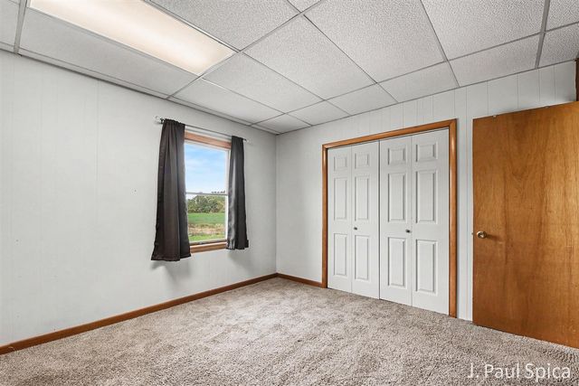 2235 17 Mile Road, Kent City, MI 49330
