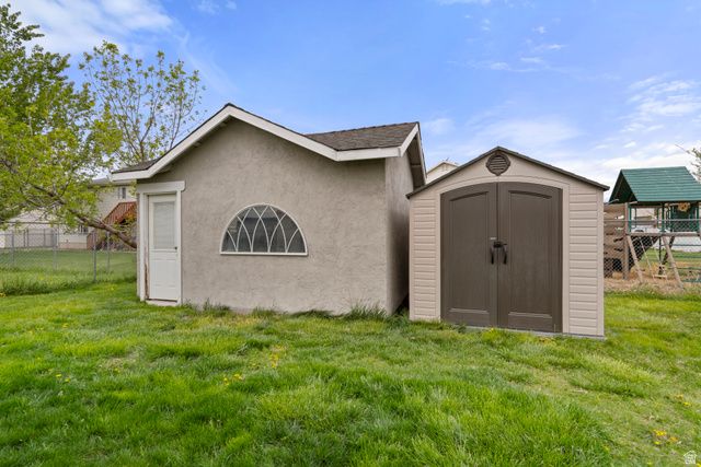 4224 W 5400 S, Roy, UT 84067