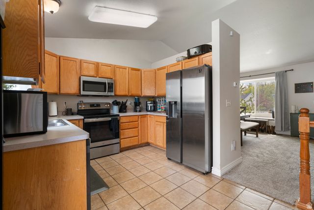 4224 W 5400 S, Roy, UT 84067