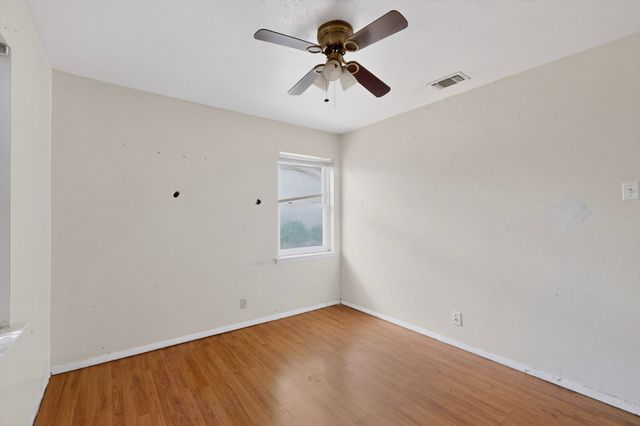 1802 Fairfax Lane, Carrollton, TX 75006