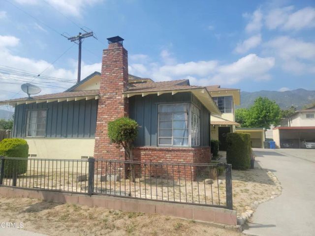 637 W Altadena Drive, Altadena, CA 91001