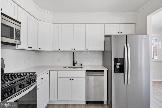 605 TAIT RD, Somerdale, NJ 08083