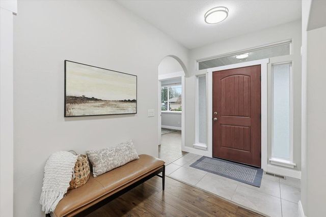 12529 E 14th Ave, Spokane Valley, WA 99216